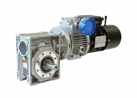 Schneckengetriebe CH06, CH07, CH08, regelbar mit Variator, Vollwelle, Bremsmotor | blecher.de Schneckengetriebe CH06, CH07, CH08, regelbar mit Variator, Vollwelle, Bremsmotor | blecher.de